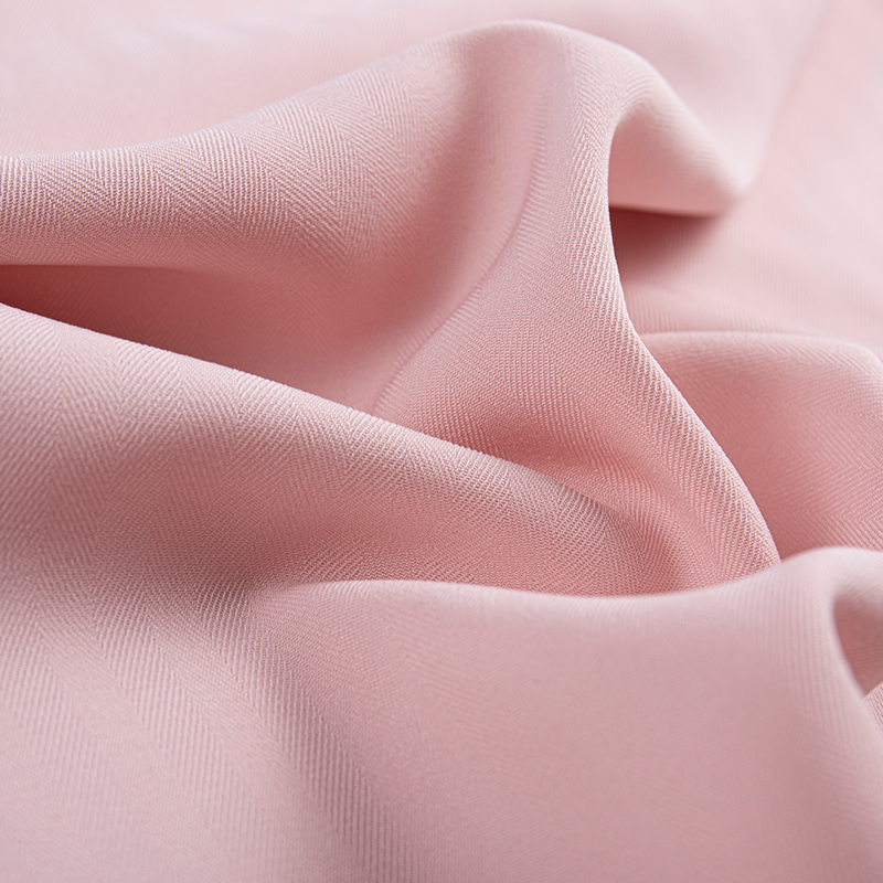 Tissu sergé à chevrons extensible en trame