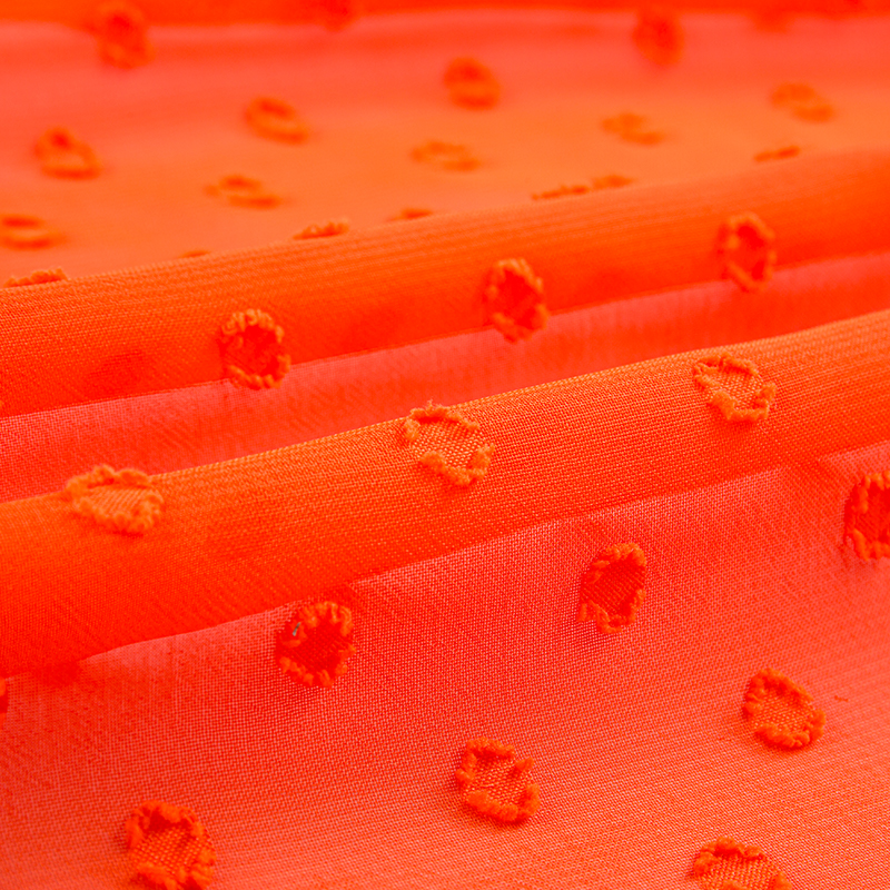 Tissu en laine à longues fibres avec une surface texturée