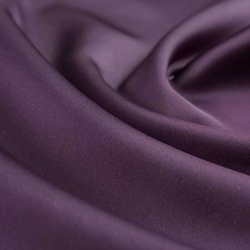 Tissu satin à cinq armures imitation acétate